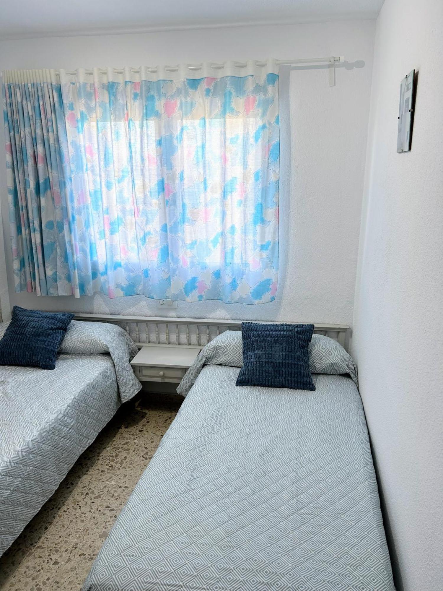 Apartamento Gandia Playa 150M Playa Con Parking Privado Y Piscina Playa de Gandia 外观 照片
